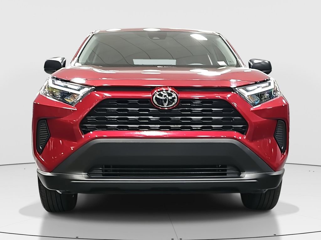 2023 Toyota RAV4 LE photo 2