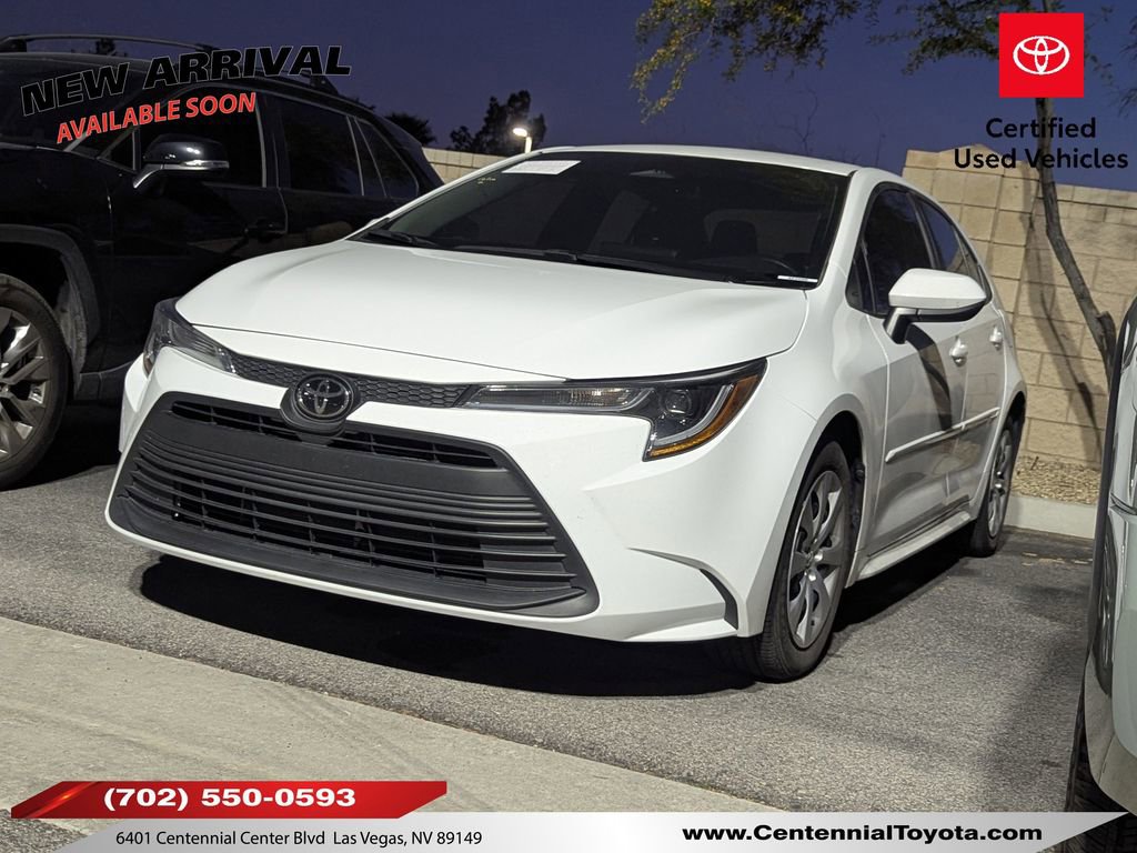 2023 Toyota Corolla LE's photo