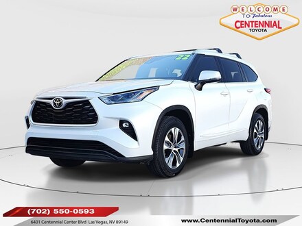 2022 Toyota Highlander XLE SUV 2022 Toyota Highlander XLE SUV