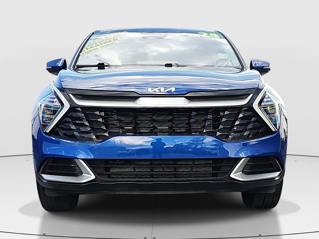 2024 Kia Sportage EX photo 2