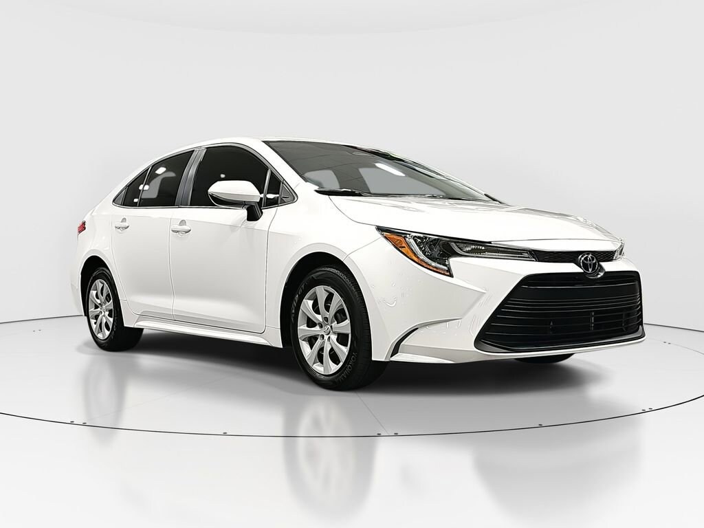 2024 Toyota Corolla LE Premium photo 3