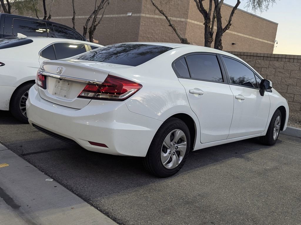 2013 Honda Civic LX photo 4