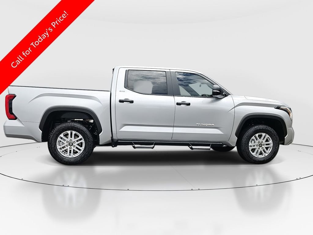 New 2026 Toyota Tundra SR5 SR5 CREWMAX 5.5