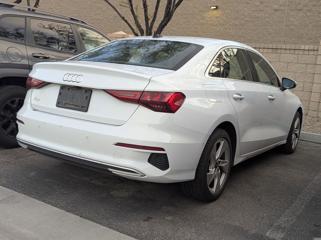 2024 Audi A3 40 Premium photo 4