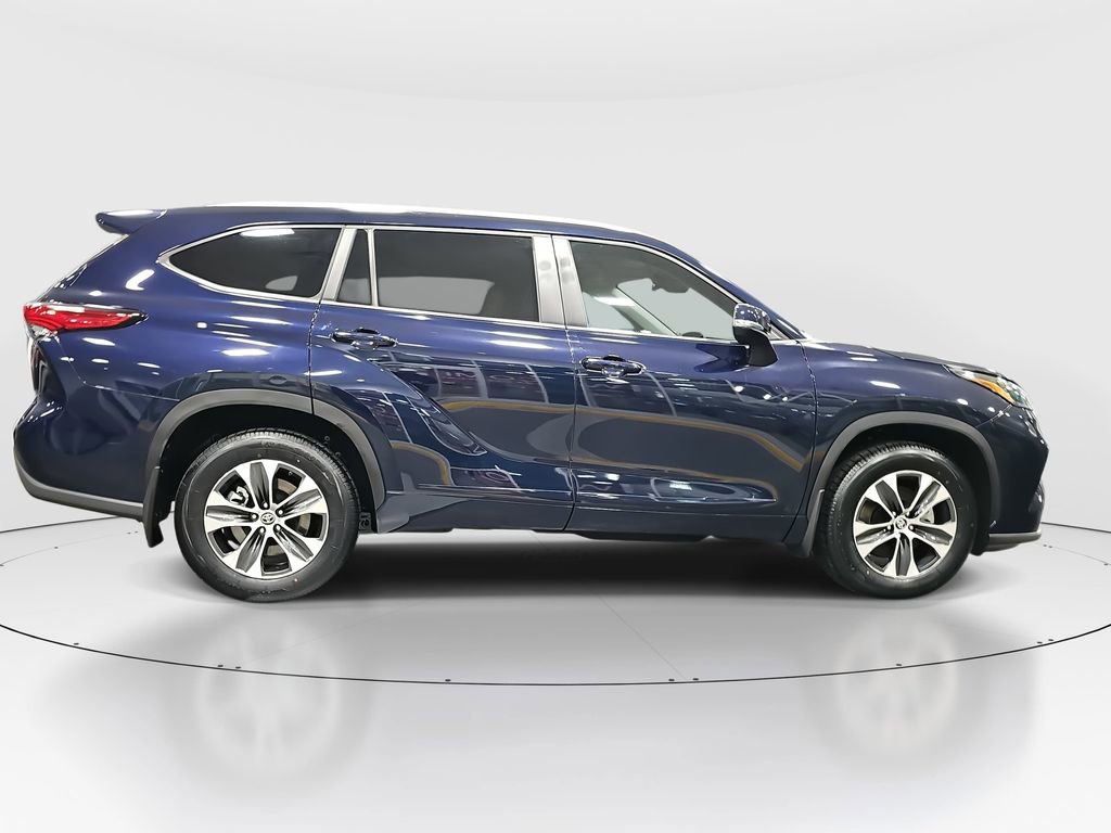 2023 Toyota Highlander Limited Platinum XLE XSE photo 4