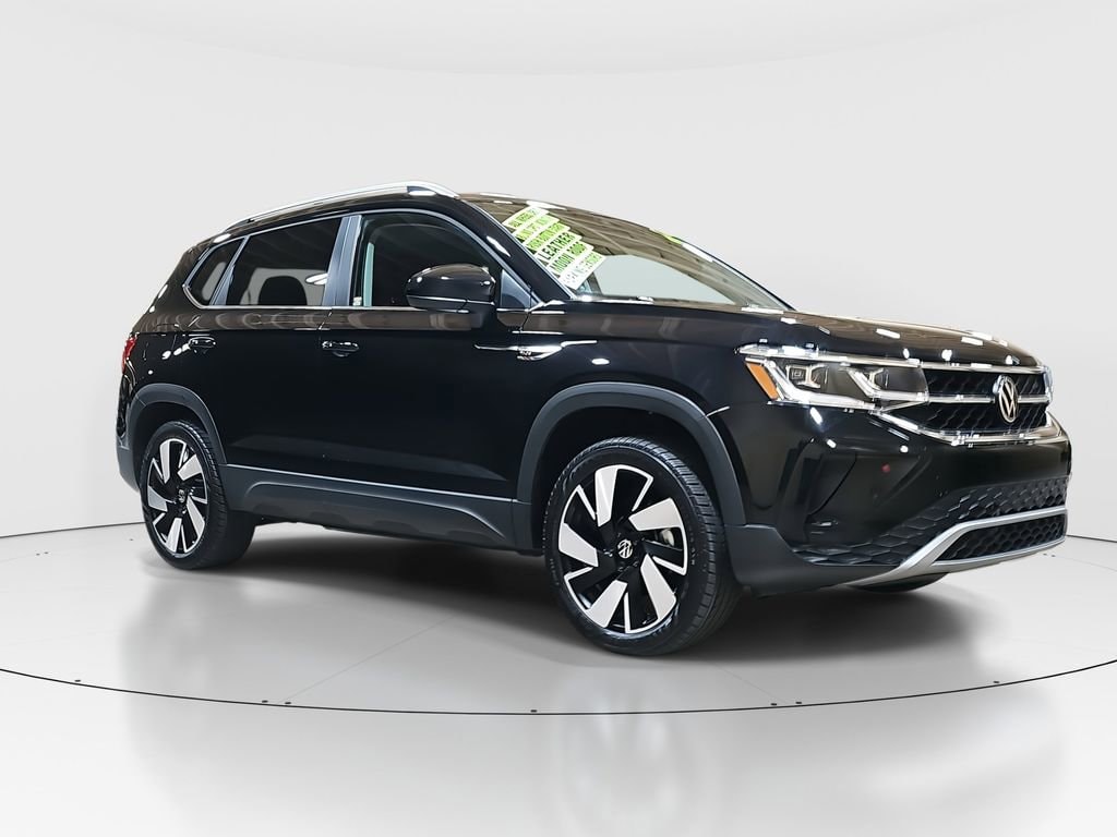 Used 2024 Volkswagen Taos 1.5T SEL SUV