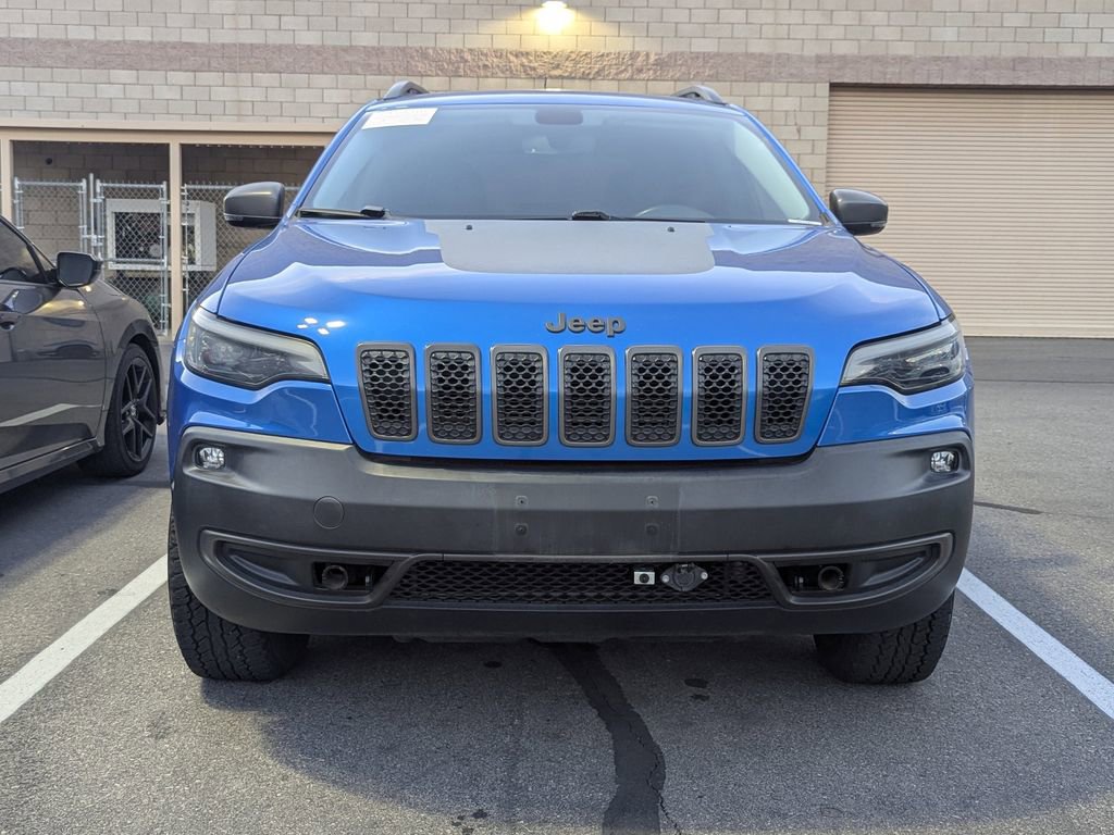 2019 Jeep Cherokee Trailhawk photo 2