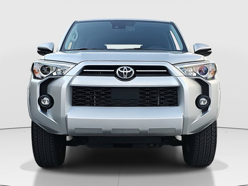 2022 Toyota 4Runner SR5 Premium photo 2