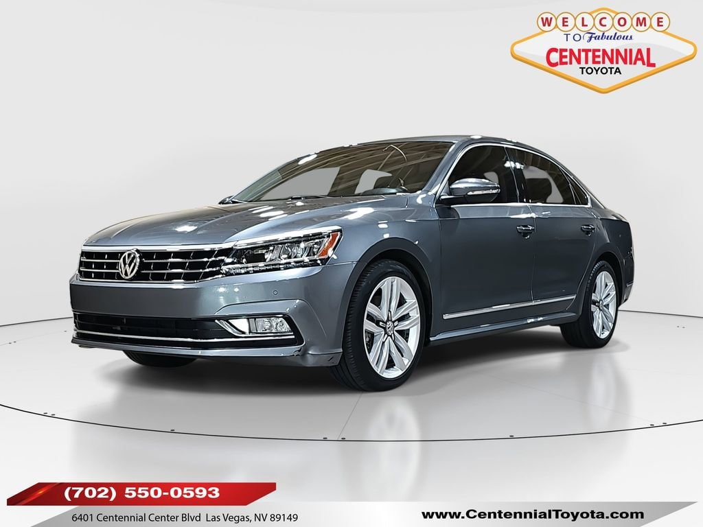 2017 Volkswagen Passat SE's photo