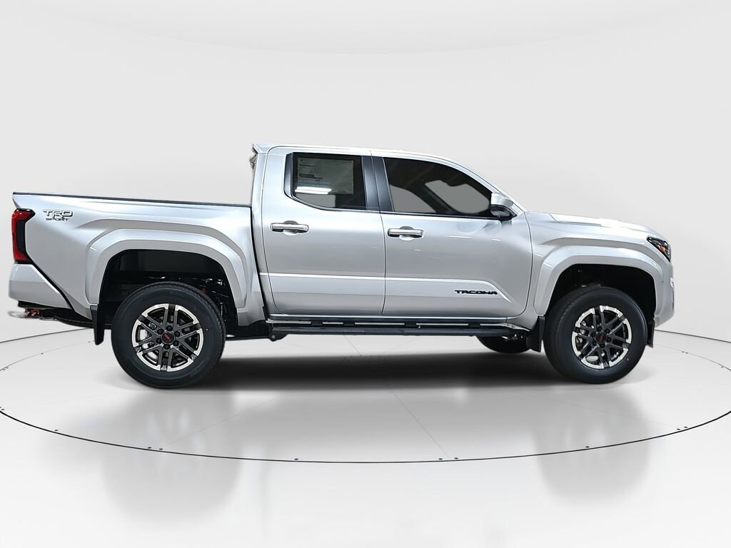 2025 Toyota Tacoma TRD Sport 4x4 Double Cab photo 4