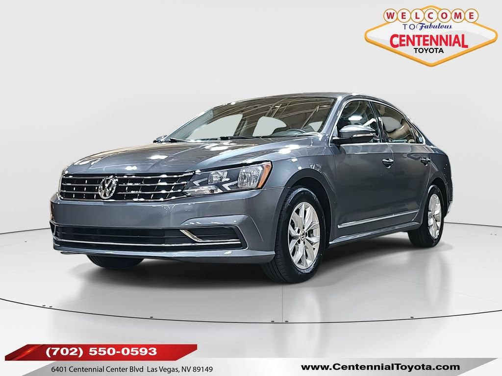 2016 Volkswagen Passat S's photo