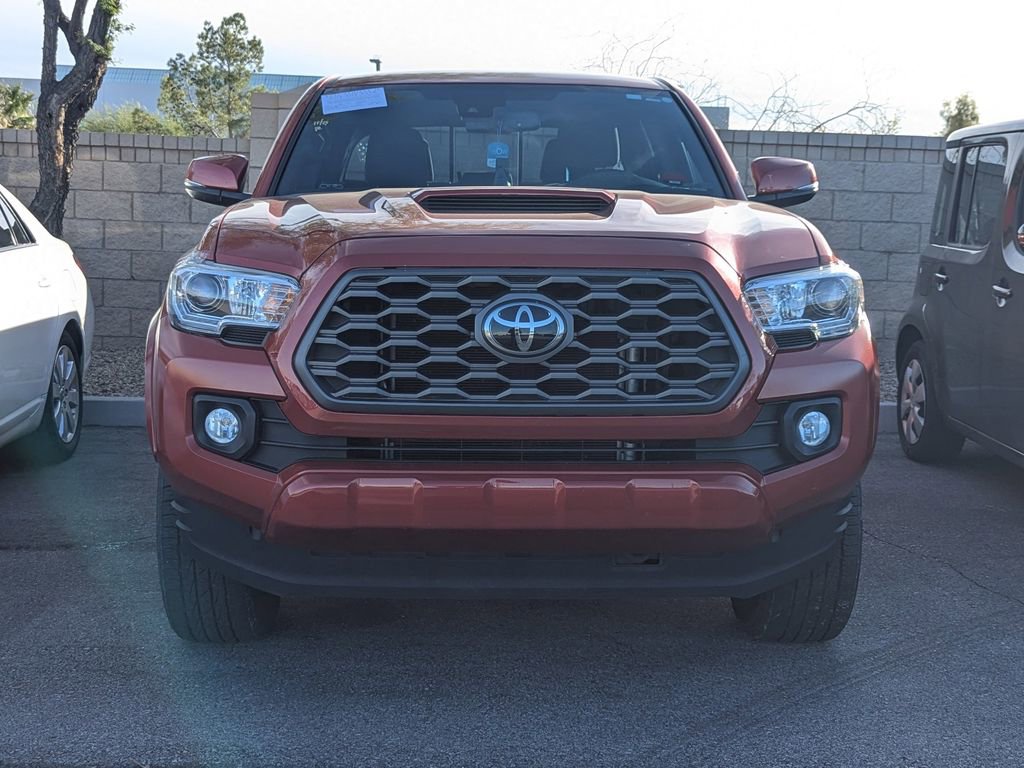 2022 Toyota Tacoma TRD Sport V6 photo 2