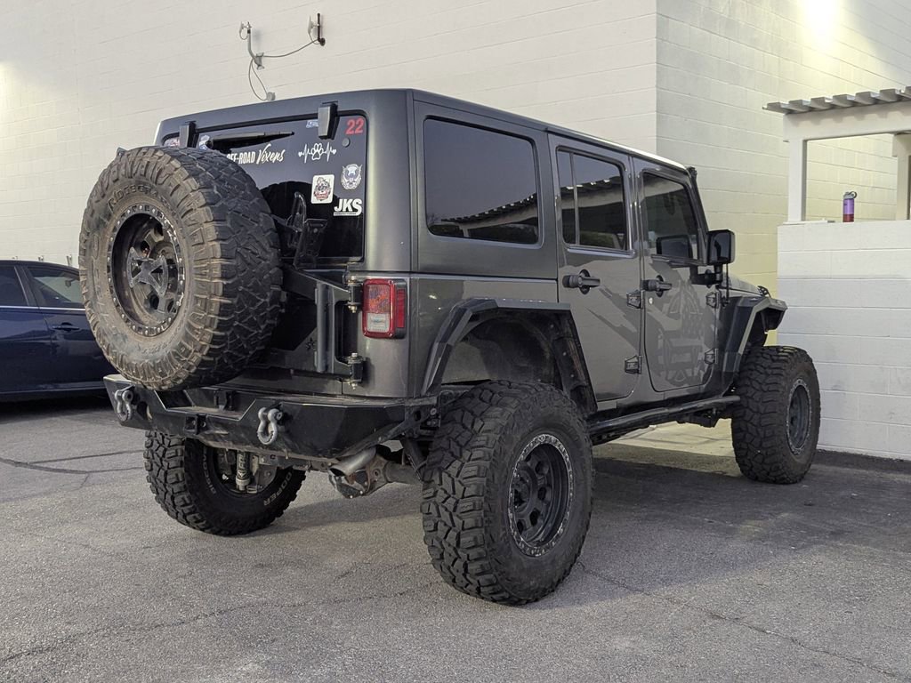 2017 Jeep Wrangler Unlimited Sport photo 4
