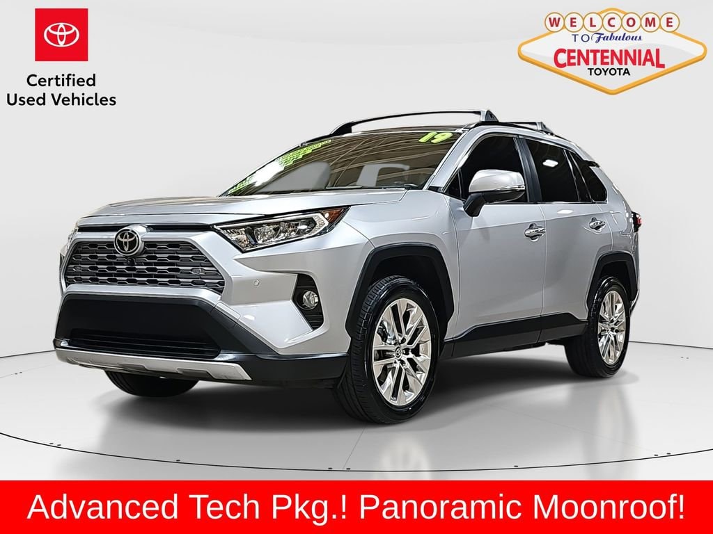 2019 Toyota RAV4 Limited's photo