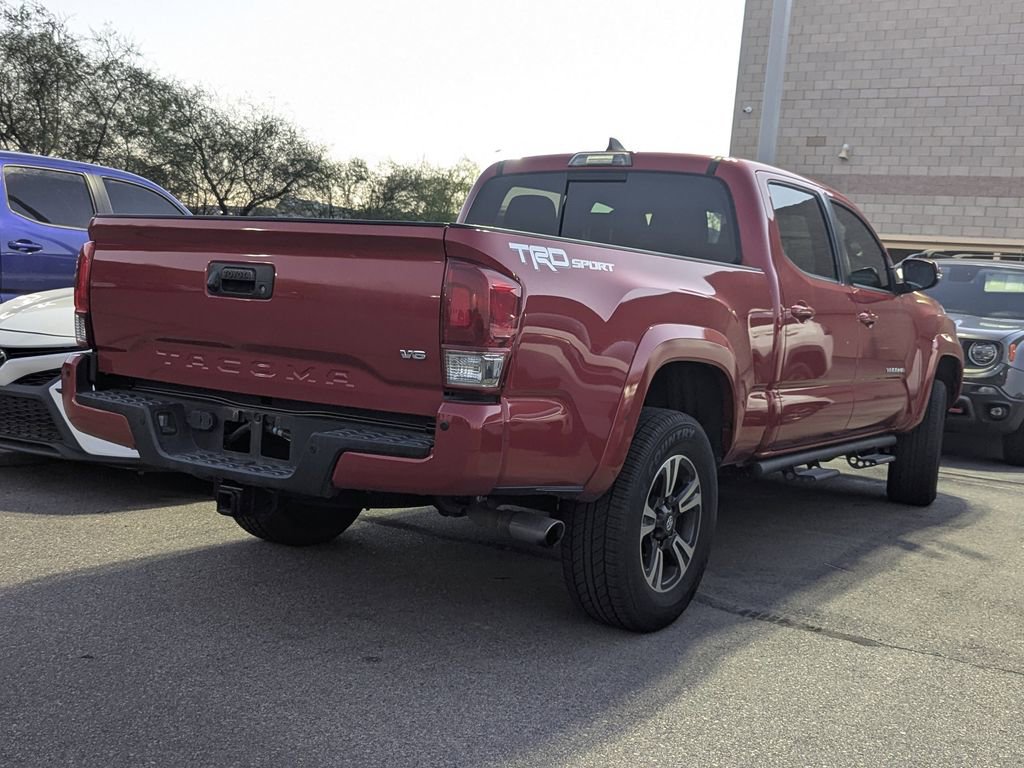 2019 Toyota Tacoma TRD Sport V6 photo 4