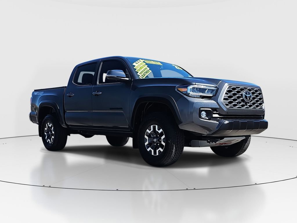 2023 Toyota Tacoma TRD V6 photo 3