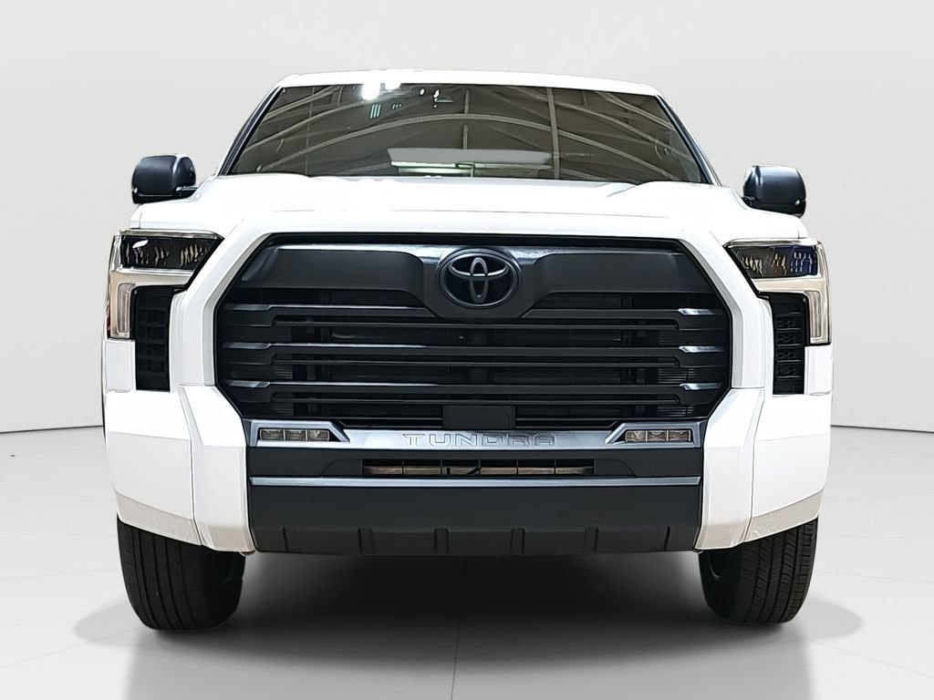 2026 Toyota Tundra SR5 CrewMax photo 2