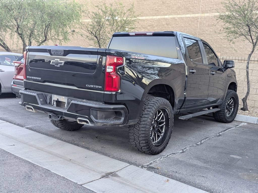 2021 Chevrolet Silverado 1500 Custom Trail Boss photo 3