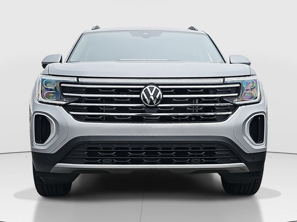 Used 2024 Volkswagen Atlas 2.0T SE w/Technology SUV