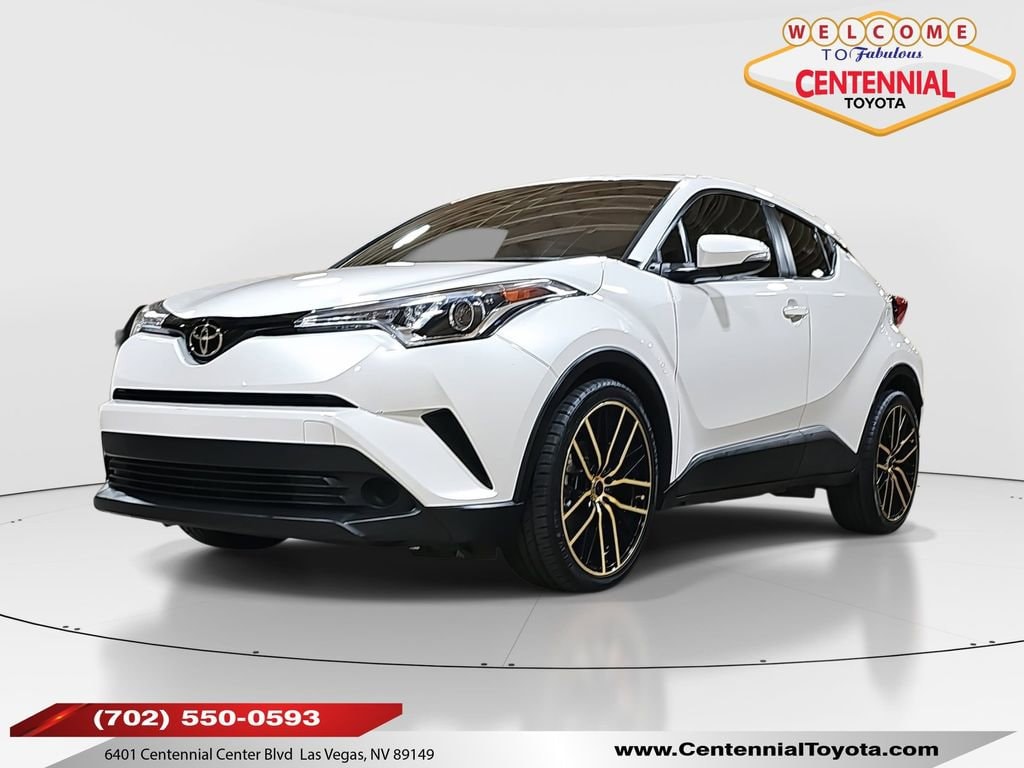 2018 Toyota C-HR XLE's photo