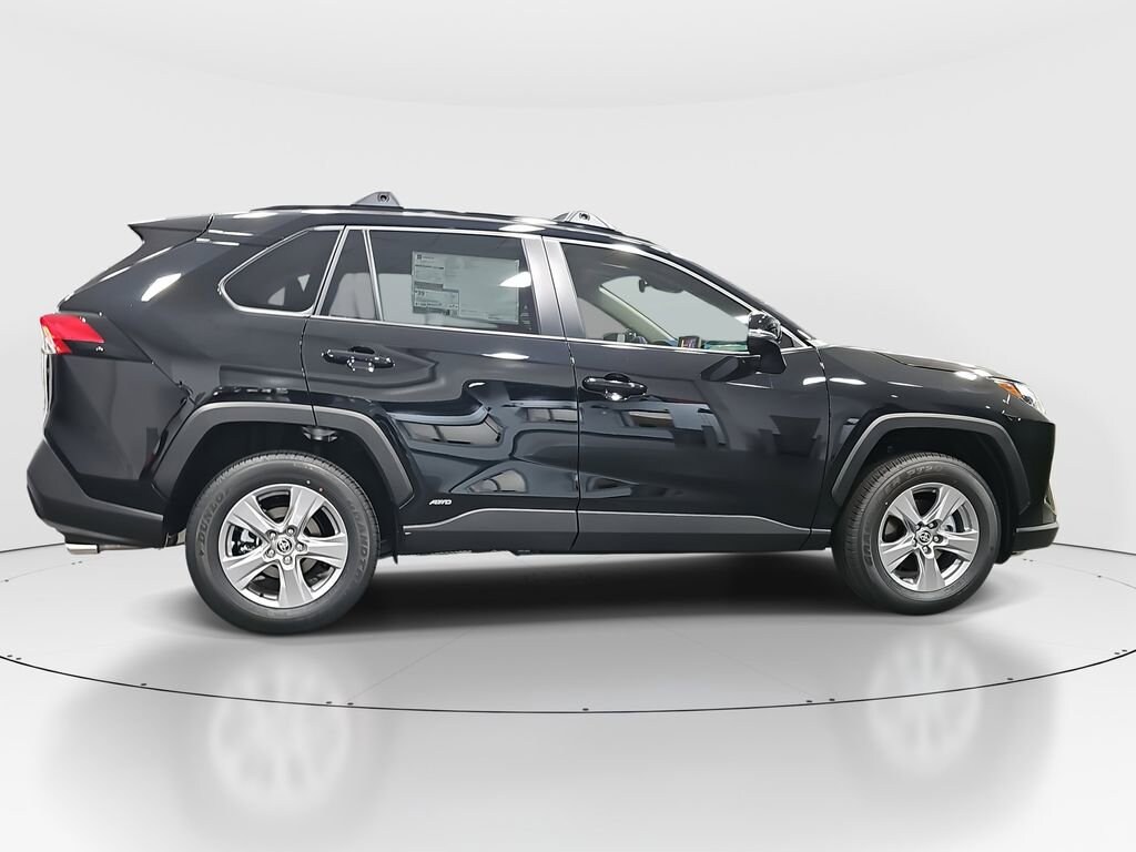 New 2025 Toyota RAV4 Hybrid XLE XLE AWD SUV