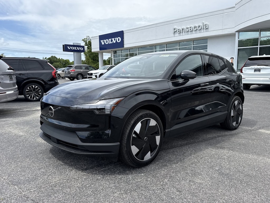 New 2026 Volvo EX30 Twin Motor Plus SUV