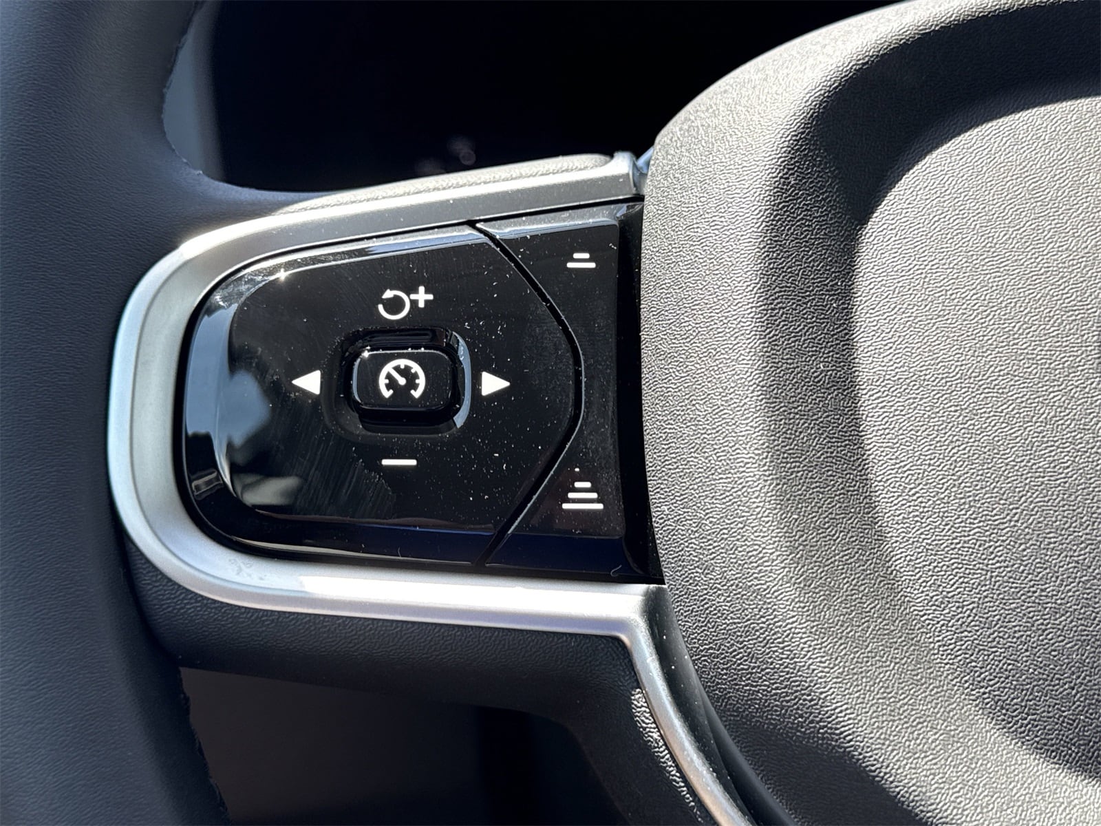 2026 Volvo V60 Cross Country Plus - Photo 21
