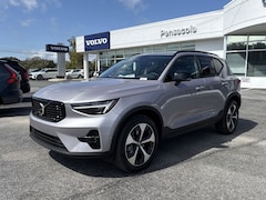 2026 Volvo XC40 B5 Plus SUV