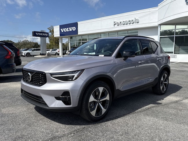 2026 Volvo XC40 B5 Plus SUV V772043 New for sale in Pensacola, FL