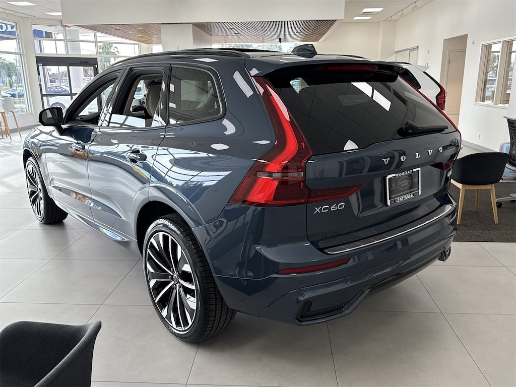 New 2026 Volvo XC60 B5 Ultra SUV