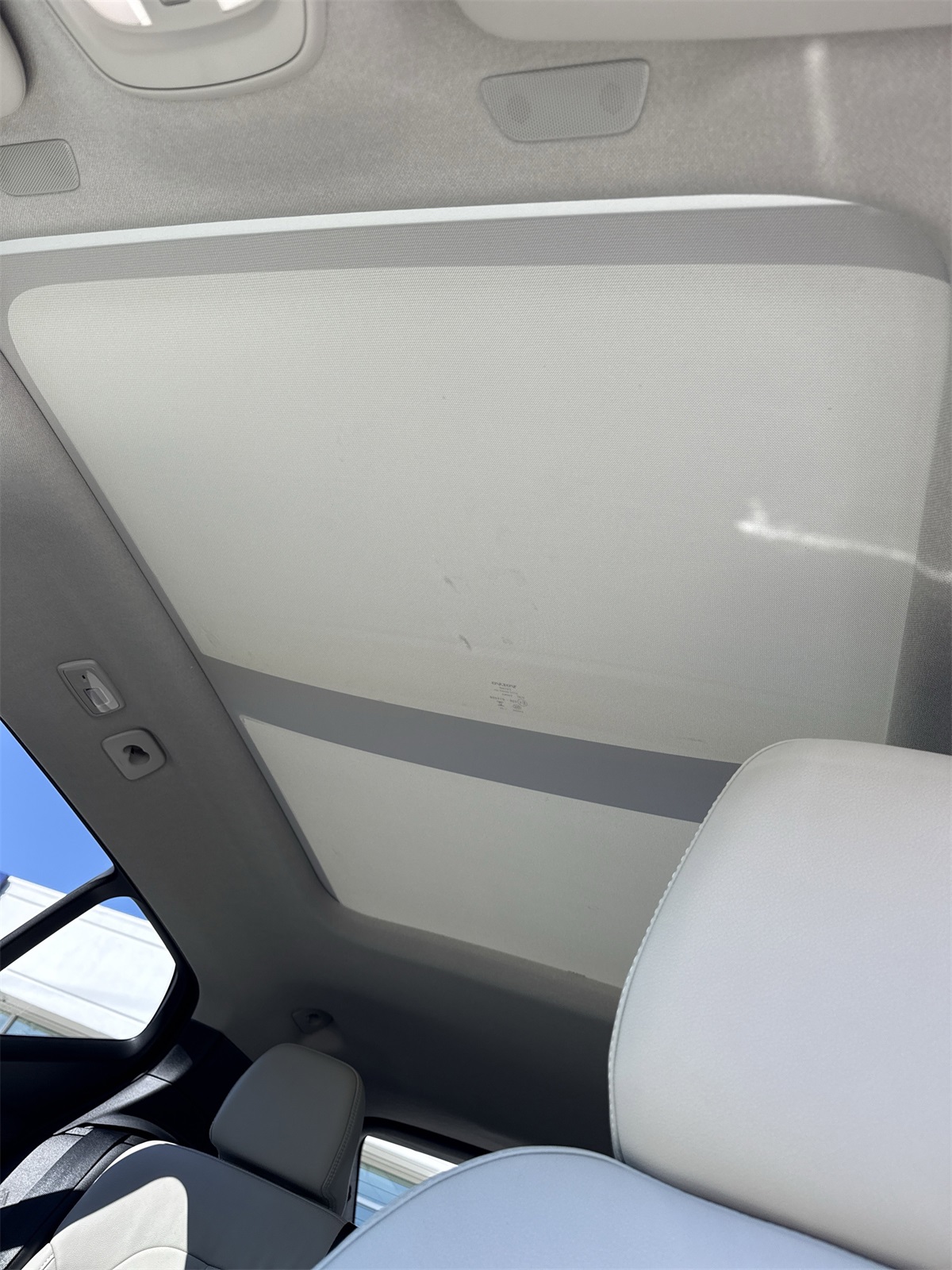 2026 Volvo XC40 Plus - Photo 15