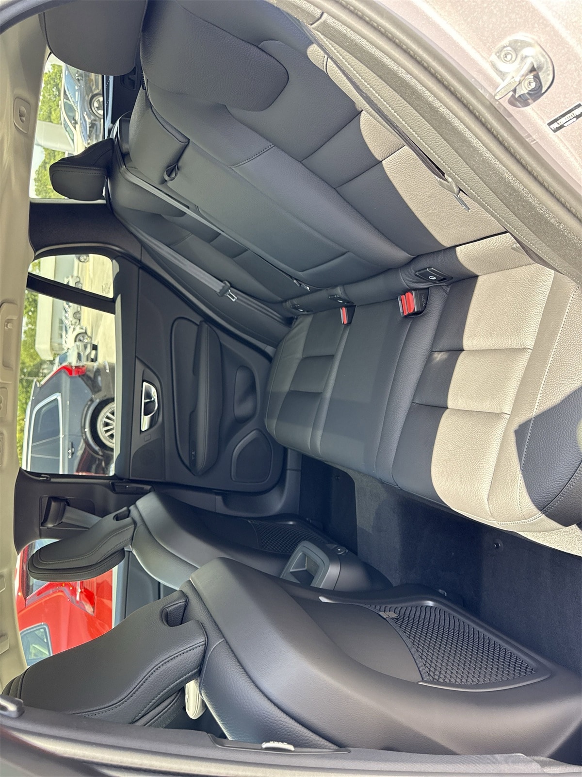 2026 Volvo V60 Cross Country Plus - Photo 13