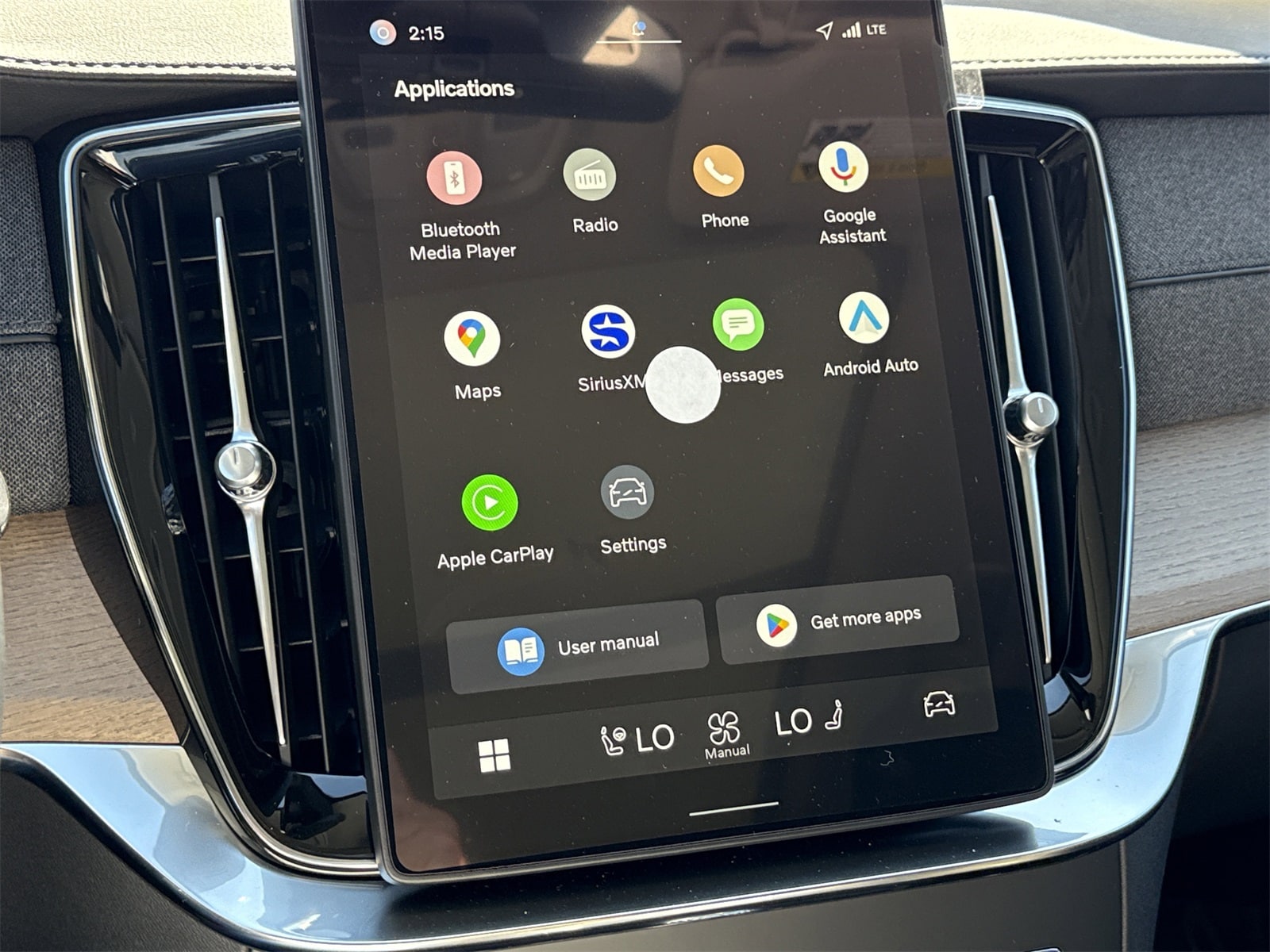 2026 Volvo XC90 Plus - Photo 28