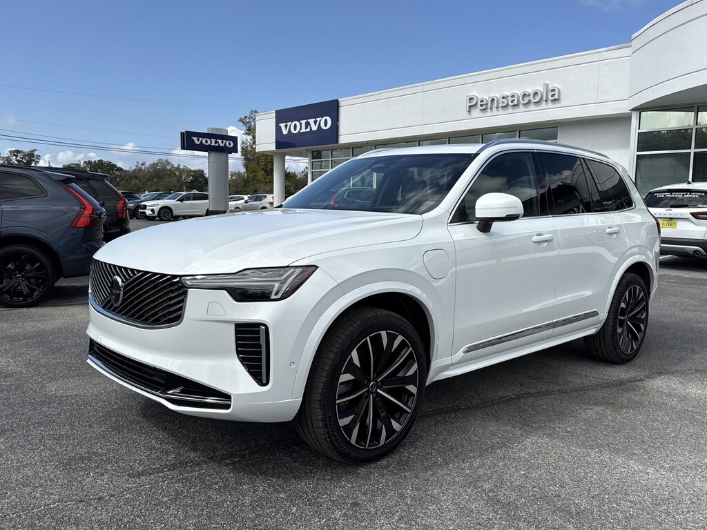 New 2026 Volvo XC90 plug-in hybrid T8 Ultra 7-Seater SUV