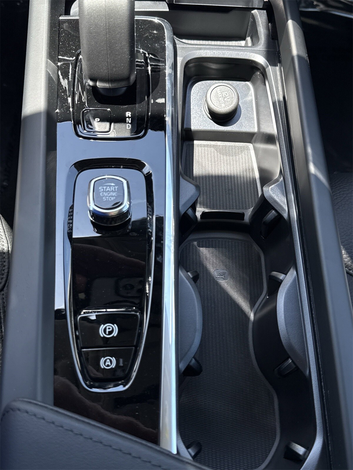 2026 Volvo V60 Cross Country Plus - Photo 28