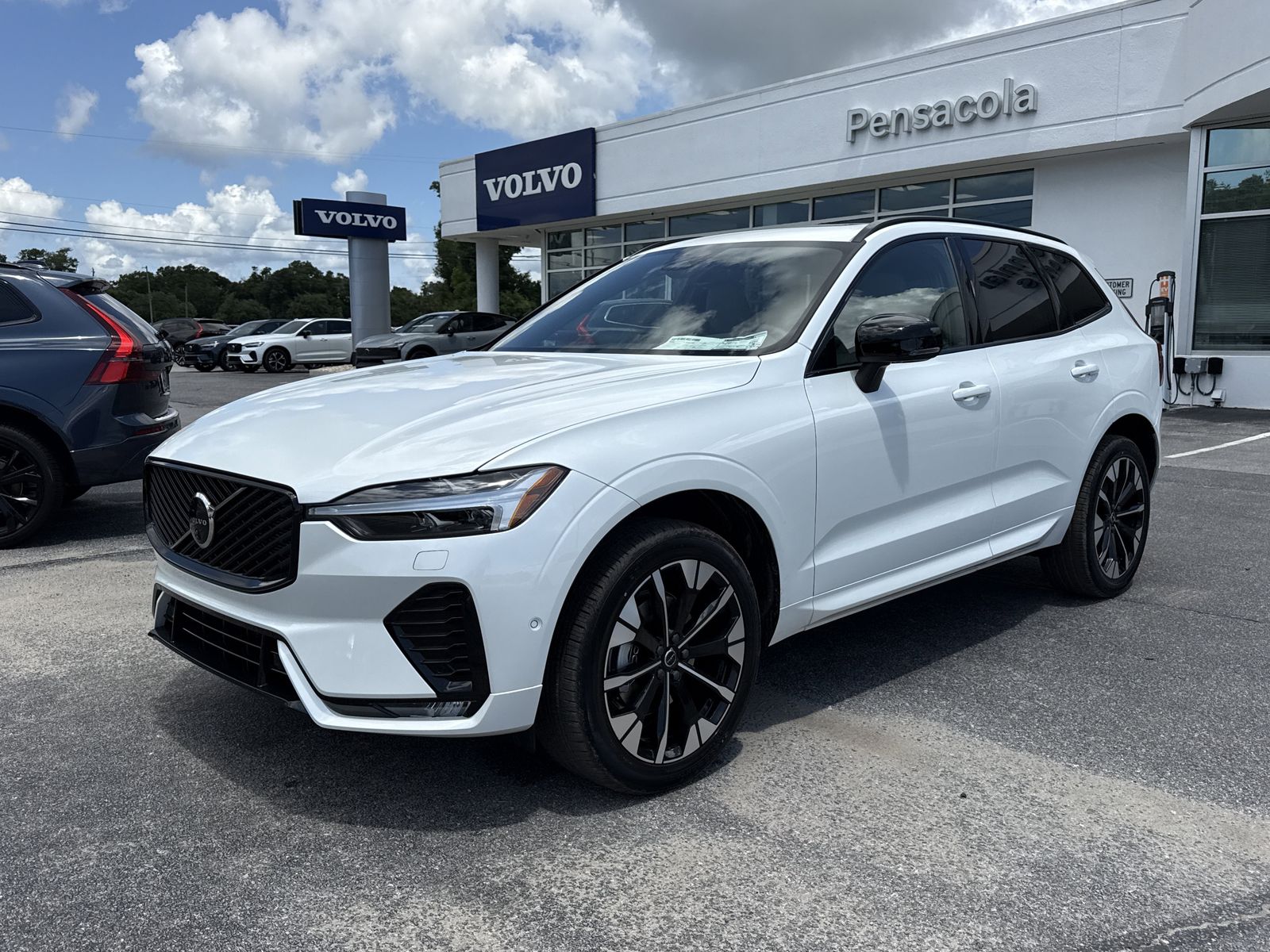 2026 Volvo XC60 SUV 