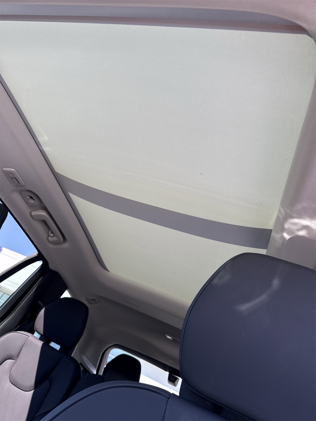 2026 Volvo XC90 Plus - Photo 18