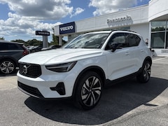 2026 Volvo XC40 B5 Ultra SUV