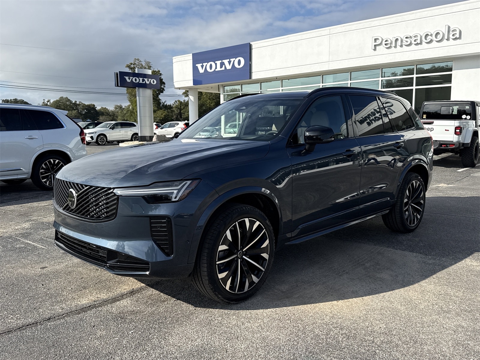 2026 Volvo XC90 Ultra's photo
