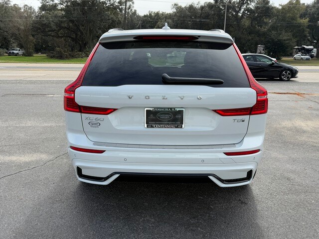 2025 Volvo XC60 T8 Plus photo 4