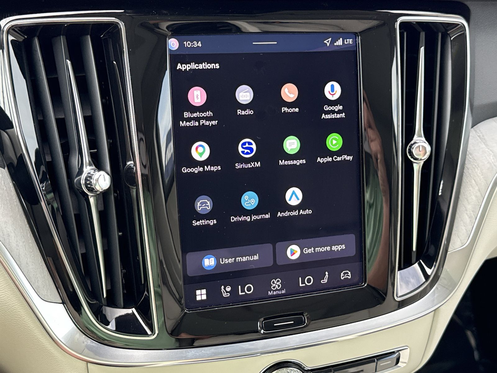 2026 Volvo V60 Cross Country Plus - Photo 27