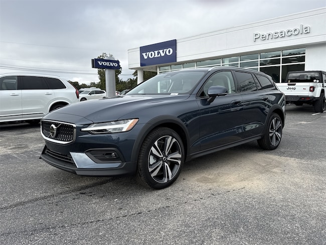 2026 Volvo V60 Cross Country B5 Plus Wagon V172163 New for sale in Pensacola, FL