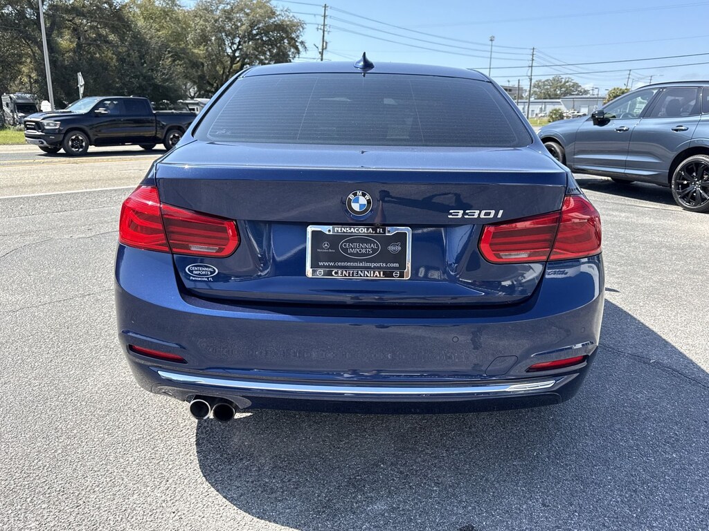 Used 2017 BMW 330i Sedan