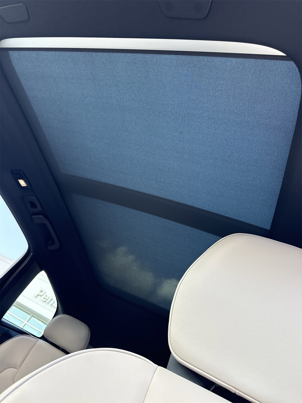 2026 Volvo XC60 Plus - Photo 17