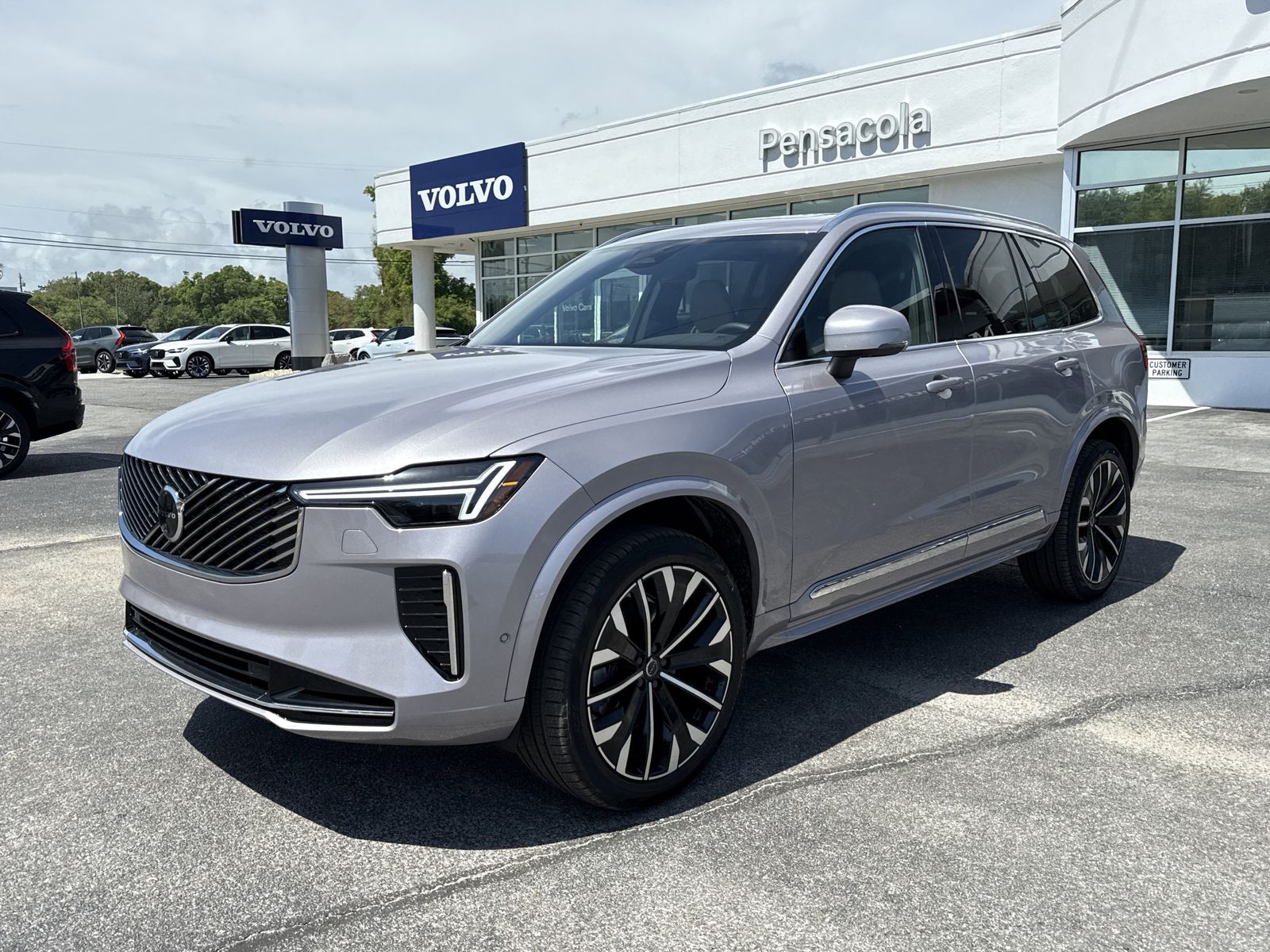2026 Volvo XC90 B6 Plus Bright 7-Seater 4WD's photo