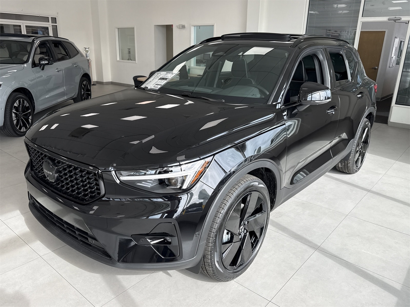 2026 Volvo XC40 SUV 
