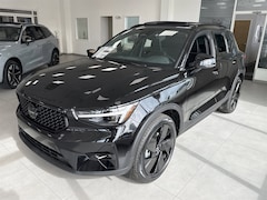 2026 Volvo XC40 B5 Ultra Black Edition SUV