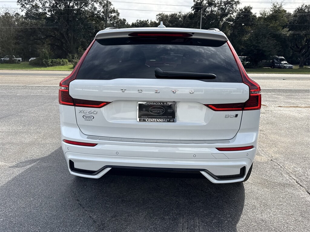 New 2026 Volvo XC60 B5 Plus SUV