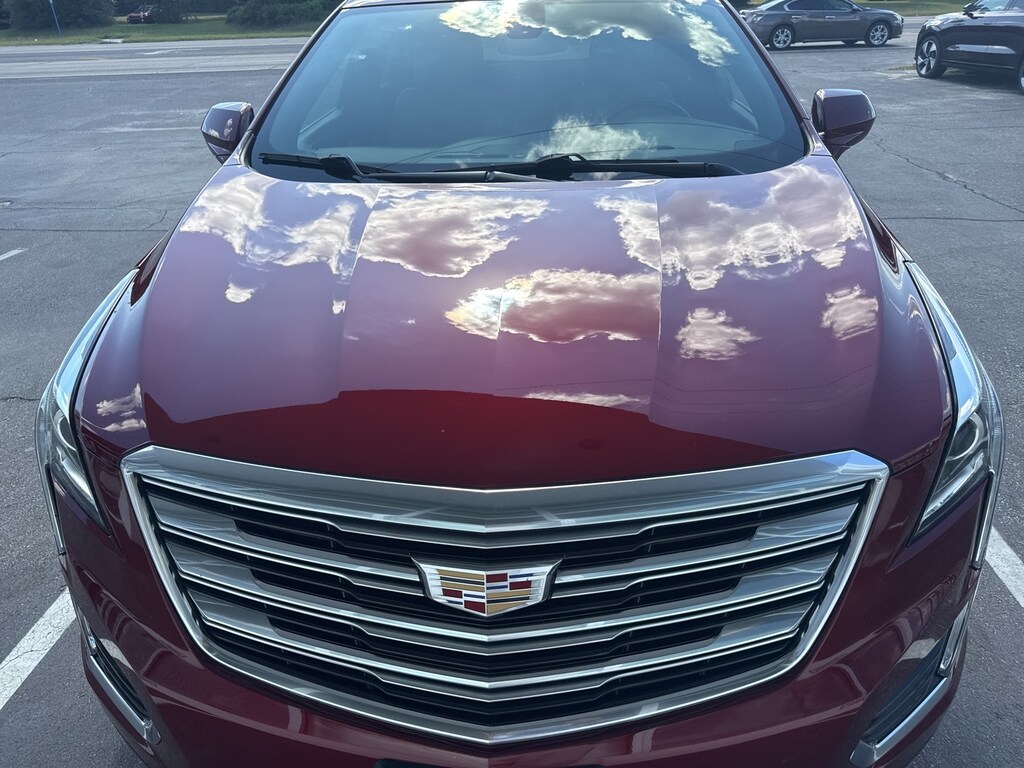 Used 2017 CADILLAC XT5 Luxury SUV