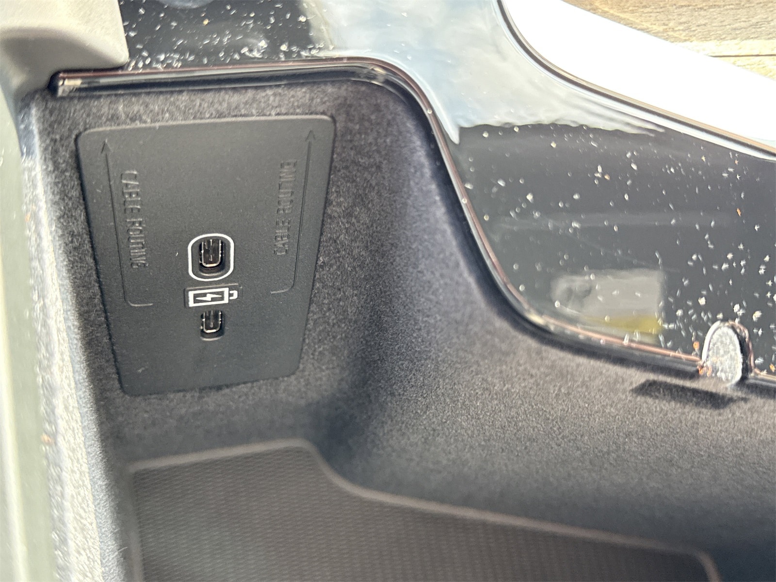 2026 Volvo XC60 Plus - Photo 31